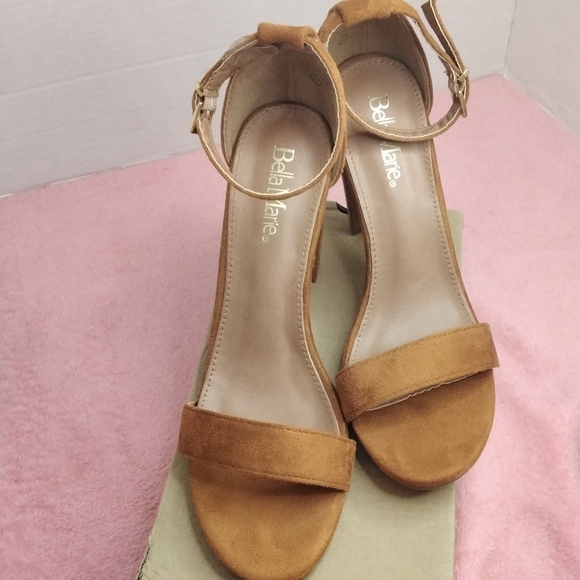 Bella Marie 8.5 tan suede heels with ankle strap - Picture 3 of 7
